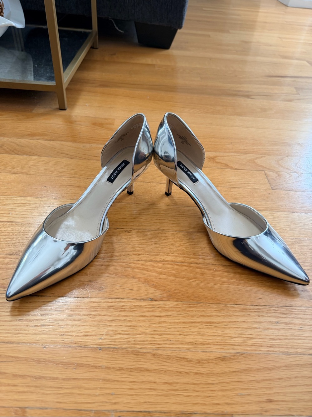 Nine West Mirrored Silver Pointed Arive Pumps - Size 9 1/2